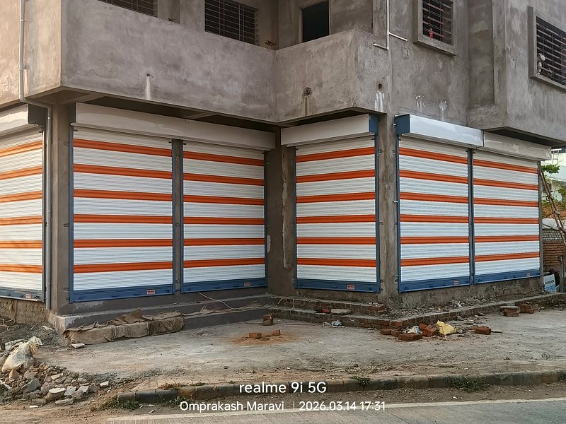 Multiple rolling shutters corner complex, Nagpur